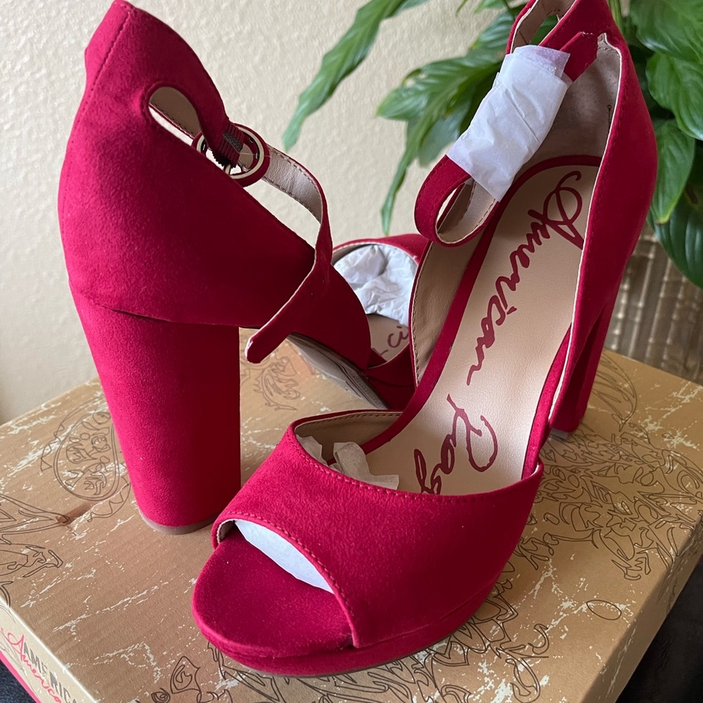 Red open toe high heels.